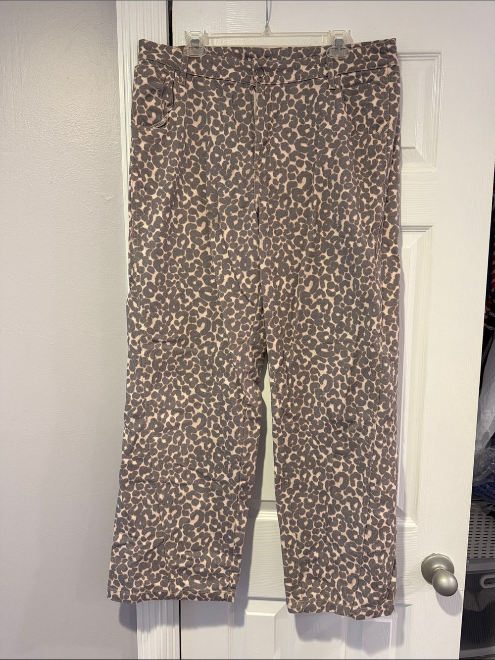 Leopard print jeans